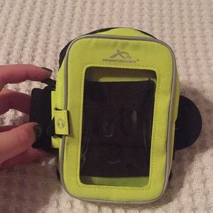 Athletic arm band/phone holder